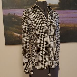 Zara Black and White Geometric Button Down Shirt - Size Small